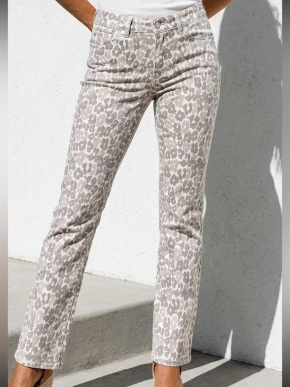 Ann Taylor Modern Fit gray leopard print stretch jeans size 12